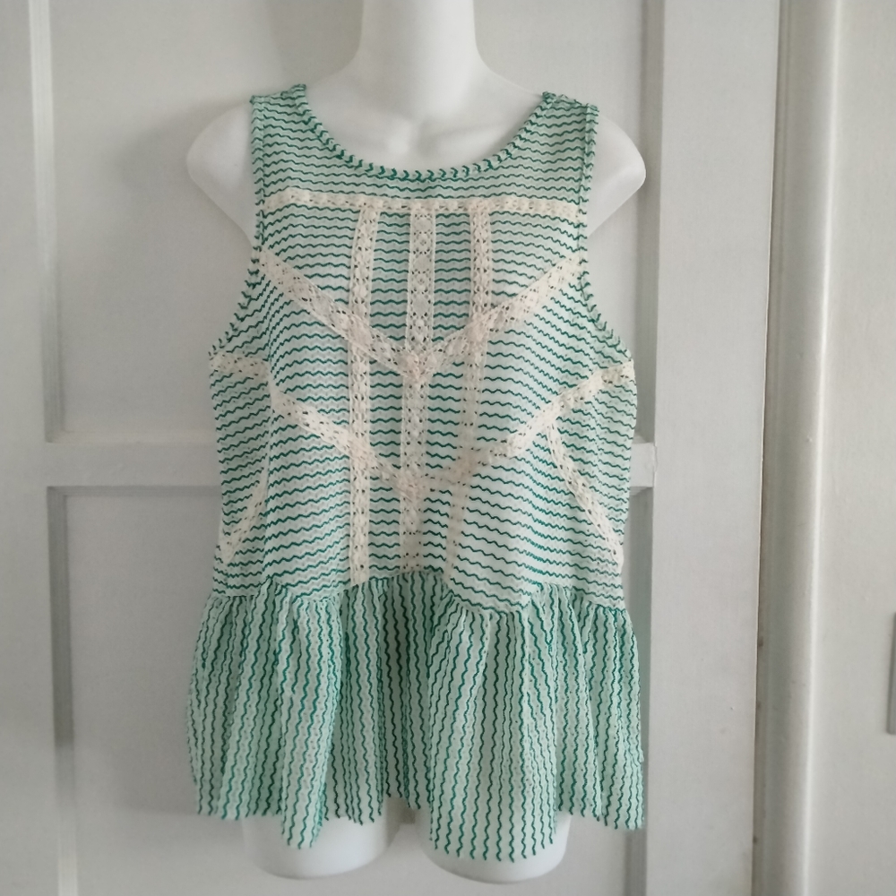 Free People Women's Top Sleeveless GREEN Ivory STRIPE w/ Lace Open Back Size S